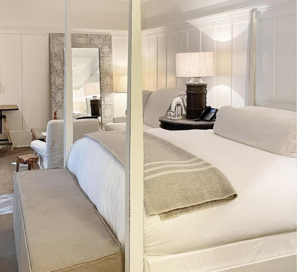 Farmhouse Inn Forestville Экстерьер фото