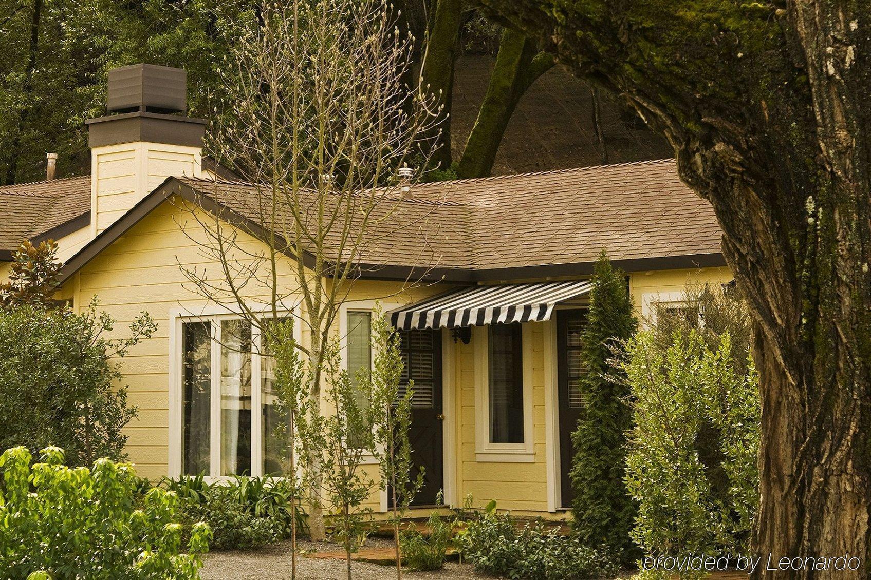 Farmhouse Inn Forestville Экстерьер фото
